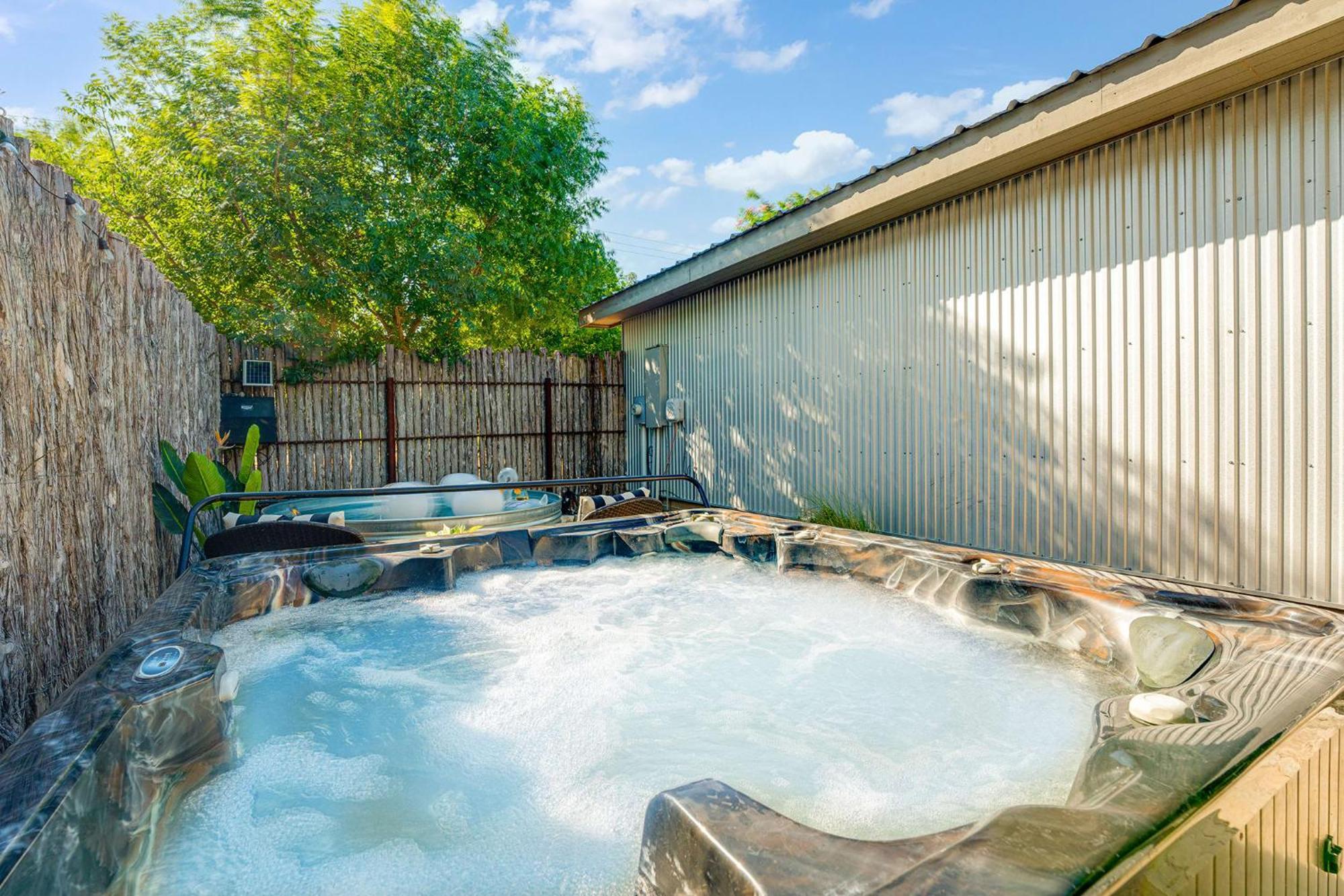 Vila Claret House Full Kitchen And Private Hot Tub Fredericksburg Exteriér fotografie