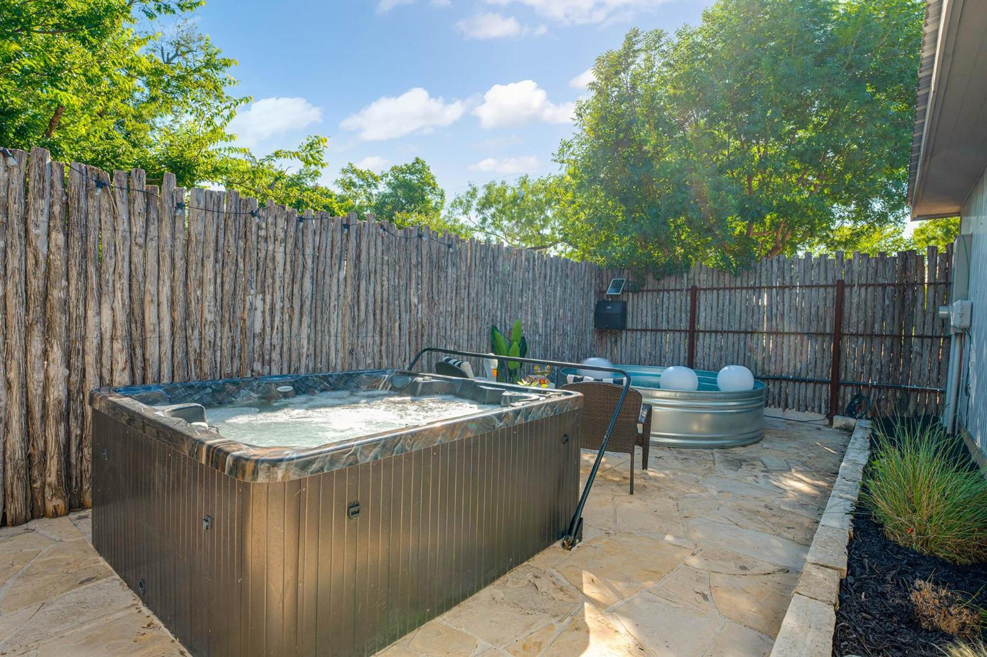 Vila Claret House Full Kitchen And Private Hot Tub Fredericksburg Exteriér fotografie